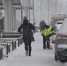 На расчистку дворов от снега вышло свыше 30 единиц спецтехники - Департамент ЖКХ