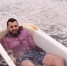 Липчанин принял кофейную ванну на улице (видео) - LipetskMedia.Ru