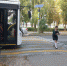 Полицейские у лицея на Ушинского и восстановление тротуара на Советской - Gorod48.ru