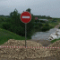 Спасатели следят за уровнем воды в реке Дон в месте подтопления дороги - Gorod48.ru