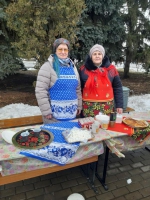 С Масленицей!