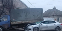 В Ельце легковушка влетела в стоящую «ГАЗель» - МОЁ! Липецк