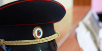 Дело оперуполномоченного, помогавшего подбросившему 17-летней девушке наркотики знакомому, дошло до суда - Gorod48.ru
