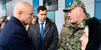 Имя Героя Российской Федерации Никиты Сёмочкина присвоено 24-й школе Ельца - Единая Россия