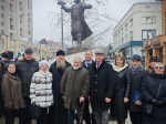 Преосвященнейший Евфимий, епископ Усманский принял участие в открытии памятника Алексею Петровичу Хренникову