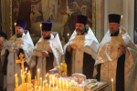 В канун Нового года митрополит Арсений совершил молебное пение на новолетие и заупокойную панихиду в кафедральном соборе Рождества Христова г. Липецка