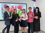 С наступающим праздником! 💐