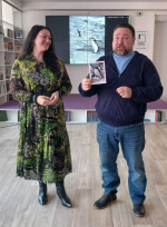 На выходных в библиотеке им. С. Есенина открылась выставка «Антарктида: льды, пингвины... и стихи»