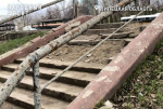 Отремонтированная лестница у Бахонова сада в центре Липецка за 1,2 млн рублей успешно развалилась