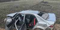 Пострадавшая в перевернувшемся автомобиле годовалая девочка переведена из реанимации в обычную палату - Gorod48.ru