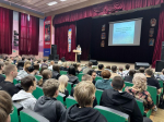 Благоприятная социальная среда – ключевой элемент успешной профилактики девиантного поведения