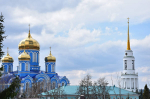 Высокопреосвященнейший схимитрополит Никон (Васин) и Преосвященнейший Евфимий, епископ Усманский, викарий Липецкой епархии, совершили Божественную литургию во Владимирском соборе Задонского Рождество-Богородицкого мужского монастыря
