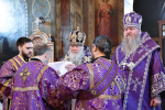 Высокопреосвященнейший схимитрополит Никон (Васин) и Преосвященнейший Евфимий, епископ Усманский, викарий Липецкой епархии, совершили Божественную литургию во Владимирском соборе Задонского Рождество-Богородицкого мужского монастыря