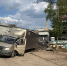 На улице Гоголя «ГАЗель» провалилась в асфальт - Gorod48.ru