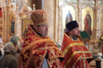 В день Радоницы Высокопреосвященнейший Арсений, митрополит Липецкий и Задонский, совершил Божественную литургию и панихиду в кафедральном соборе Рождества Христова г. Липецка