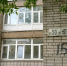 Прорвало канализацию: чтобы не воняло, в многоэтажке держат подъезд открытым - Gorod48.ru