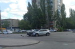 В столкновении с «Фольксвагеном» в Липецке пострадала 37-летняя женщина