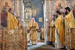 Высокопреосвященнейший схимитрополит Никон (Васин) и Преосвященнейший Евфимий, епископ Усманский, викарий Липецкой епархии, совершили Божественную литургию во Владимирском соборе Задонского Рождество-Богородицкого мужского монастыря