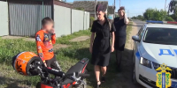 Липецкие автоинспекторы наказали родителей 10-летнего мальчика, управлявшего питбайком - Комсомольская Правда