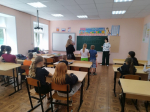 Липецкие партийцы узнали, как проводят время дети в пришкольных лагерях