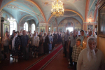В Неделю 1-ю по Пятидесятнице, Всех святых, Высокопреосвященнейший Арсений, митрополит Липецкий и Задонский, совершил Божественную литургию в храме Покрова Пресвятой Богородицы с. Сухая Лубна Липецкого района