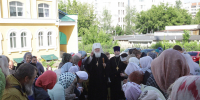 Высокопреосвященнейший Арсений, митрополит Липецкий и Задонский, совершил Божественную литургию и чин молебного пения с крестным ходом, по случаю престольного праздника, в храме Всех святых, в земле Русской просиявших г. Липецка - Липецкая Епархия