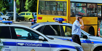 18-летний самокатчик столкнулся во дворе с автомобилем - Gorod48.ru