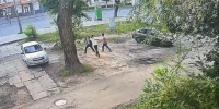Подростки до полусмерти избили рыбака на проспекте Мира - Gorod48.ru