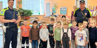 В Липецкой области о важности соблюдения ПДД полицейские напоминают детям и взрослым - ГИБДД Липецкой области
