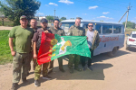 Автомобиль УАЗ передали бойцам на фронт волонтеры из Добринки Липецкой области
