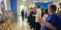 В Штабе Единой России Липецкой области открылась выставка фотографий «Отец солдата» - Единая Россия