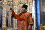 Высокопреосвященнейший схимитрополит Никон (Васин) и Преосвященнейший Евфимий, епископ Усманский, викарий Липецкой епархии, совершили Божественную литургию во Владимирском соборе Задонского Рождество-Богородицкого мужского монастыря