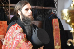 Высокопреосвященнейший схимитрополит Никон (Васин) и Преосвященнейший Евфимий, епископ Усманский, викарий Липецкой епархии, совершили Божественную литургию во Владимирском соборе Задонского Рождество-Богородицкого мужского монастыря