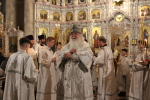 В канун праздника Собора Архистратига Божия Михаила и прочих Небесных Сил бесплотных, Высокопреосвященнейший Арсений, митрополит Липецкий и Задонский, совершил Всенощное бдение в кафедральном соборе Рождества Христова г. Липецка