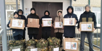 В Добровской школе под Новый год собрали гуманитарный груз на СВО - Единая Россия
