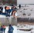 Рыбак провалился под лед на реке Воронеж недалеко от гипермаркета в Липецке - Липецкая ГТРК