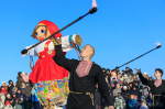 Есть одна примета: сдашь манто в ломбард, а зима вернётся, несмотря на март