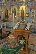 В праздник Входа Господня в Иерусалим, Высокопреосвященнейший Арсений, митрополит Липецкий и Задонский совершил богослужения