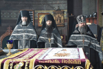 В Великий Пяток Преосвященнейший Евфимий, епископ Усманский, викарий Липецкой епархии, совершил Вечерню с выносом Плащаницы Спасителя