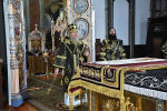 В Великий Пяток Преосвященнейший Евфимий, епископ Усманский, викарий Липецкой епархии, совершил Вечерню с выносом Плащаницы Спасителя