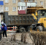 В Ельце волонтёры помогают убирать дворы после атаки БПЛА - Gorod48.ru