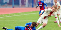 Дубль гренадёра, кураж юного вратаря, первые очки столицы (видео) - Championat48.Ru