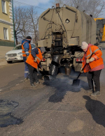 В Липецке завершается сезон работ по ямочному ремонту литой асфальтобетонной смесью