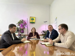 Упавший на пенсионеров светофор эксплуатировался пять лет