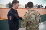 В Липецке росгвардейцам вручили нагрудные знаки «За спортивное мужество»
