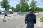 Росгвардия обеспечила правопорядок на легкоатлетической эстафете в Липецке