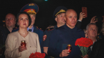 На площади Героев прошло шествие с лампадками в честь Дня памяти