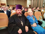 Настоятель храма прп. Серафима Саровского протоиерей Сергий Гришин приветствовал выпускников МБОУ СШ №14