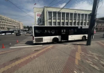 11-летний мальчик попал под автобус на Советcкой
