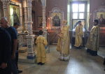 Высокопреосвященнейший Арсений, митрополит Липецкий и Задонский совершил богослужения в кафедральном соборе Рождества Христова г. Липецка